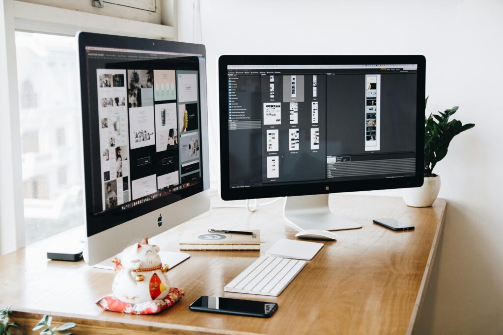 Image of 2 Computer Screens